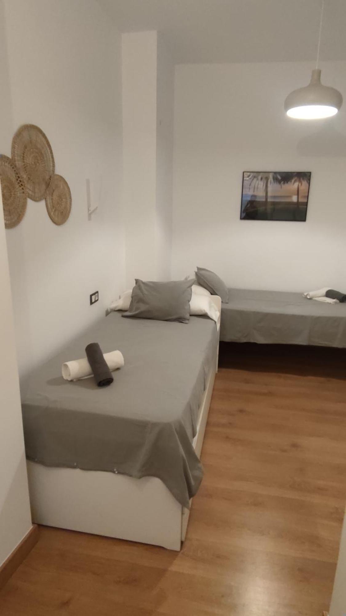 Unique Apartment In Malaga City Center With Pool Eksteriør bilde